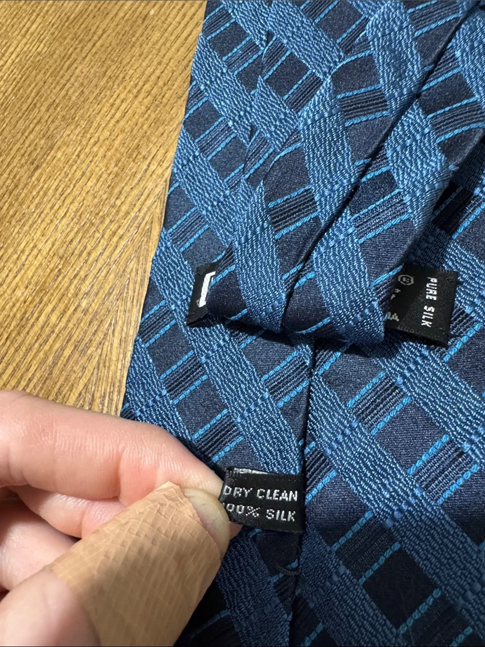 Fumagalli’s mens blue stripe jacquard 100% silk neck tie